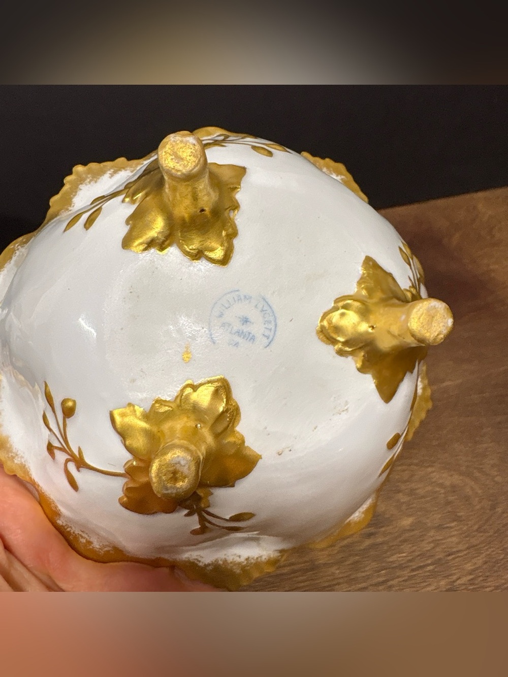 William Lycett Atlanta Ga Vintage or Antique White Porcelain Bowl with Gold Trim - Picture 4 of 4